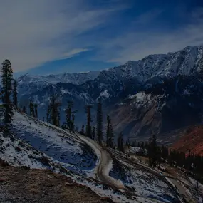 Jammu Kashmir || Snow-capped peaks, adventure paradise